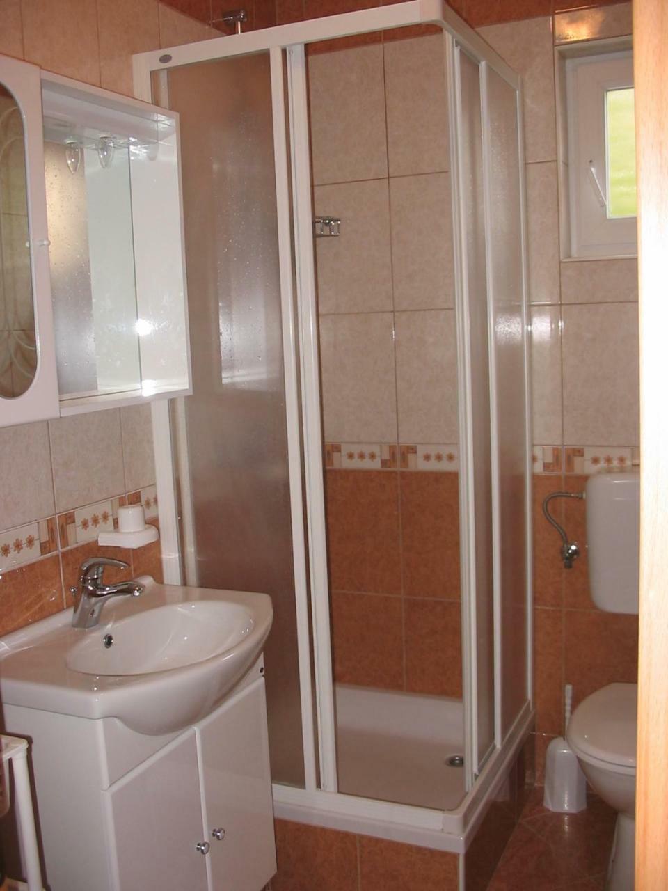 Apartmani Manuela Лопар Номер фото